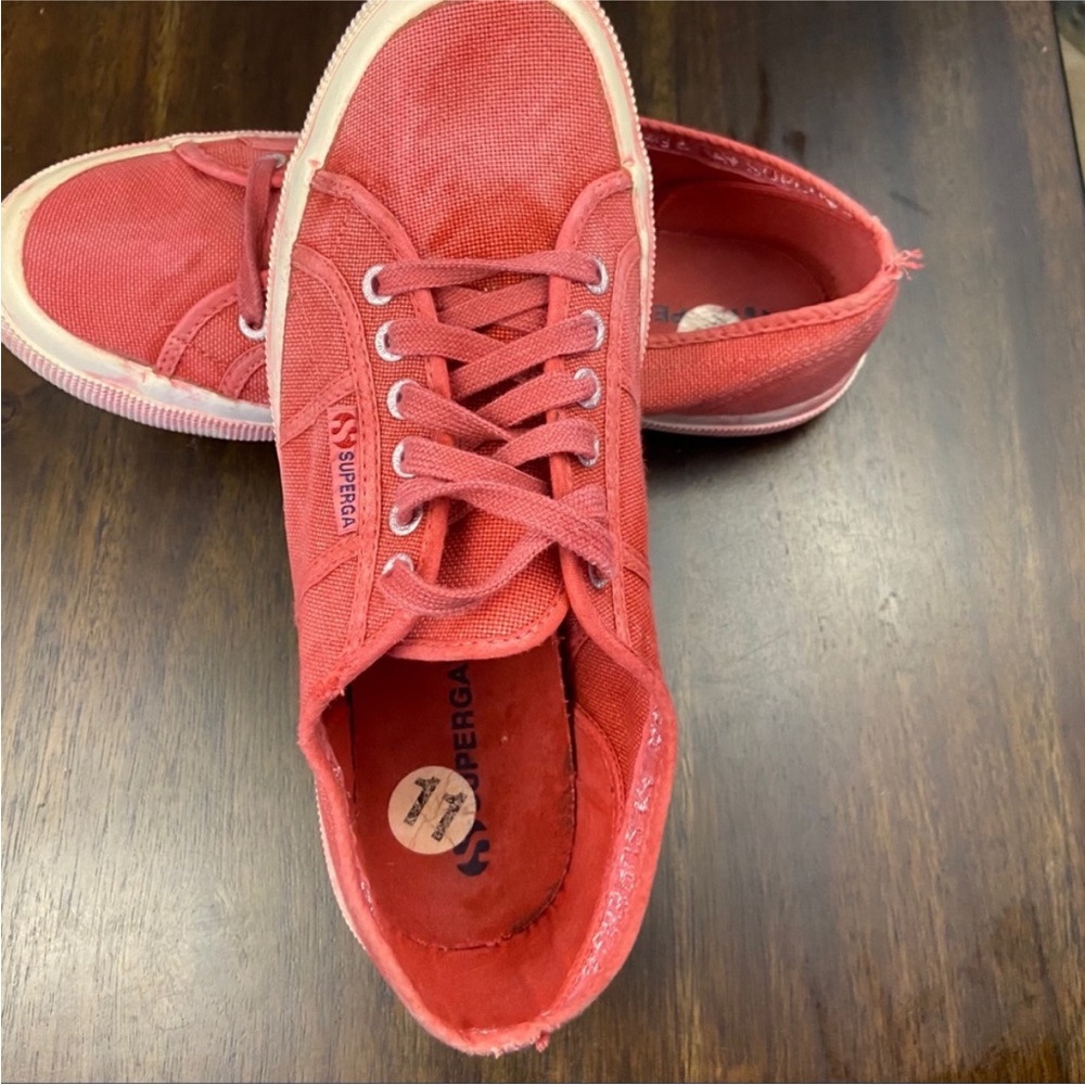 Superga Size 11 Classic Cotu Red Sneaker EUC - Picture 1 of 9